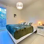 Le Pearl By Scls Locations